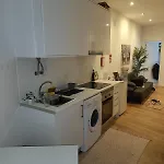 Ground Floor 2 Bedroom With Pool * Lisboa