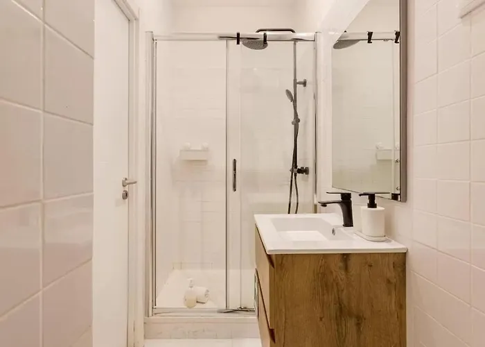 Ground Floor 2 Bedroom With Pool Apartament Lizbona
