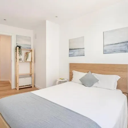 Ground Floor 2 Bedroom With Pool * 리스본
